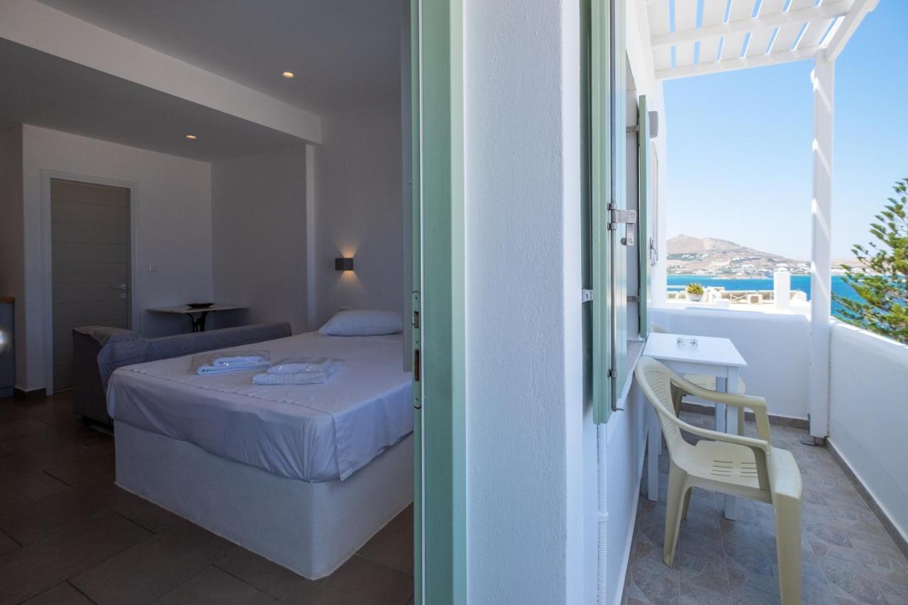 Lorenzo Studios And Suites Paros Nausa Zewnętrze zdjęcie