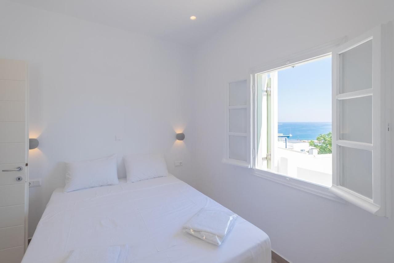 Lorenzo Studios And Suites Paros Nausa Zewnętrze zdjęcie