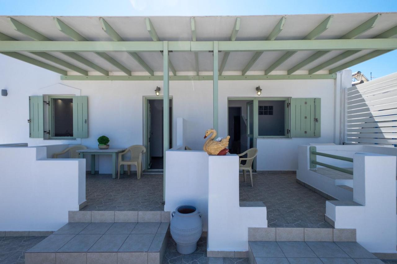 Lorenzo Studios And Suites Paros Nausa Zewnętrze zdjęcie